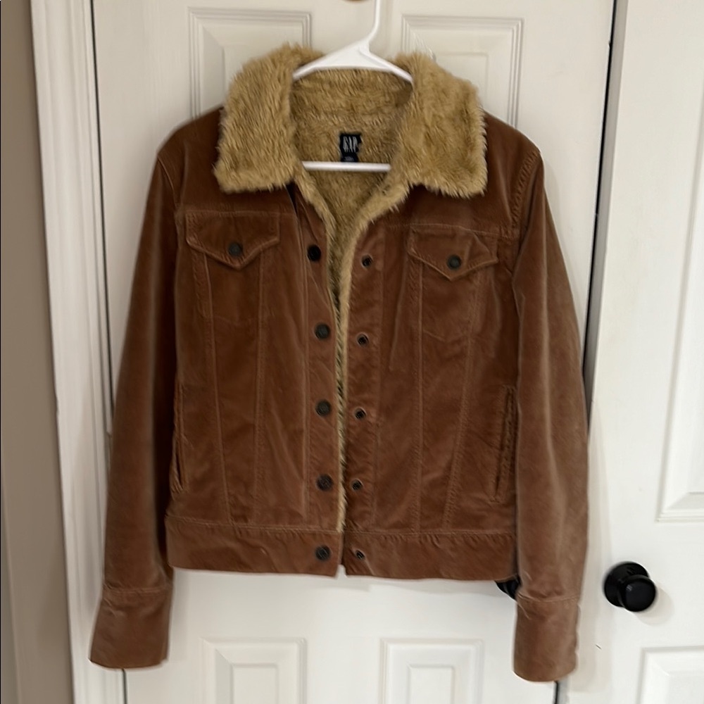 GAP Soft Brown Coat Jean Jacket style with Sherpa Lining